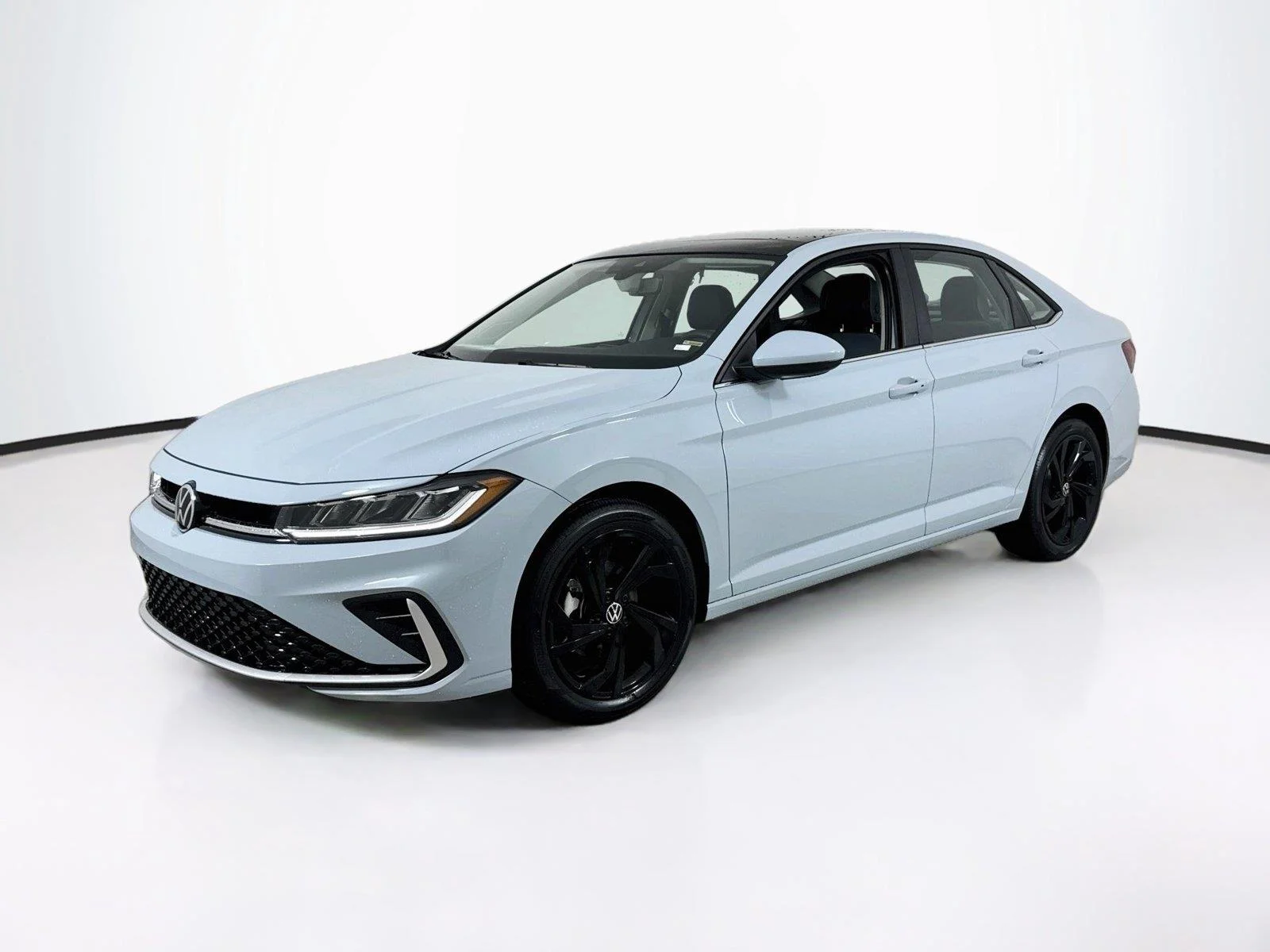 New 2027 GRAY Volkswagen SE image 1