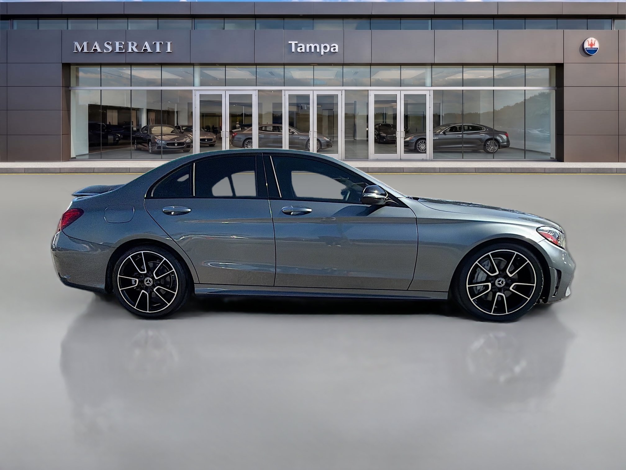 Used 2019 Silver Mercedes-Benz C 300 image 2