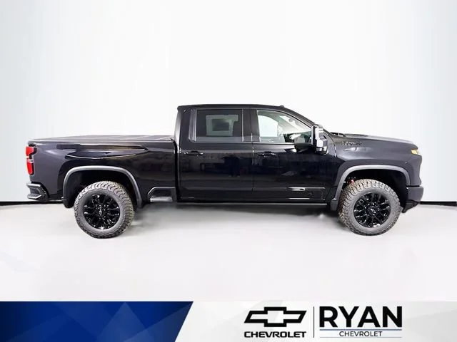 New 2026 Black Chevrolet High Country image 8