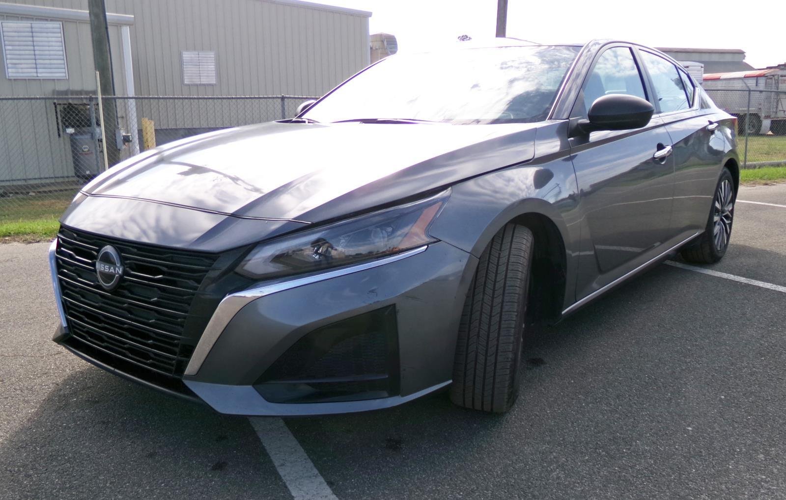 2024 Nissan Altima SV