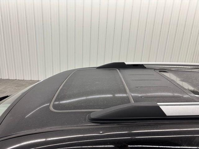 Used 2016 Black GMC SLT-1 image 7
