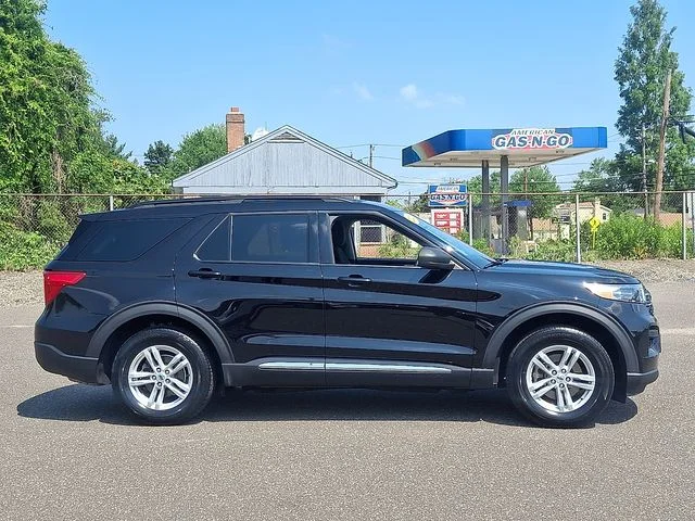 2023 Ford Explorer XLT - Photo 7