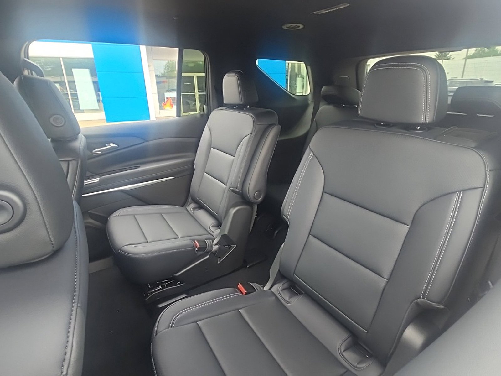 2026 Chevrolet Traverse LT - Photo 15