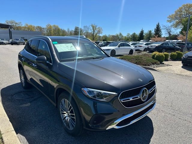 Used 2026 Gray Mercedes-Benz GLC 300 image 7