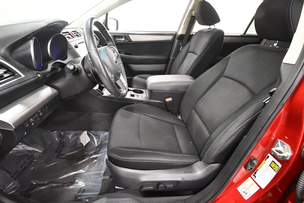Used 2015 Red Subaru 2.5i Premium image 11
