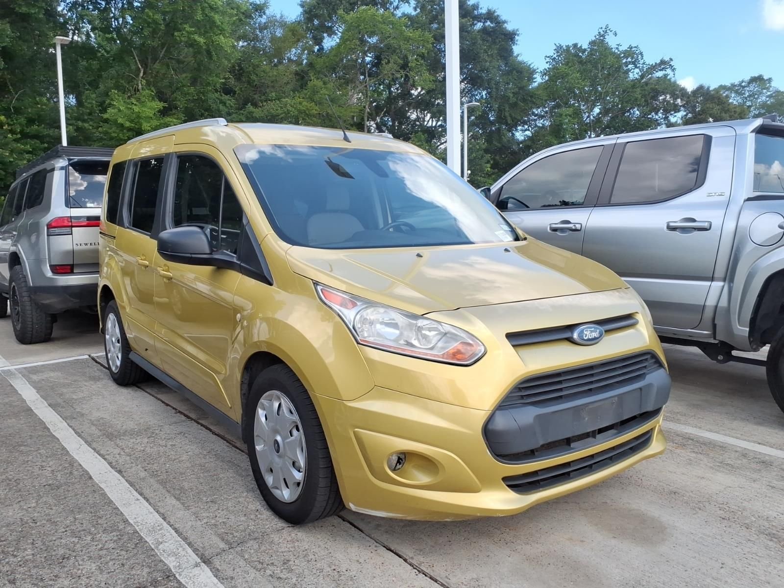 2017 Ford Transit Connect Wagon XLT SWB (Rear Liftgate)'s photo