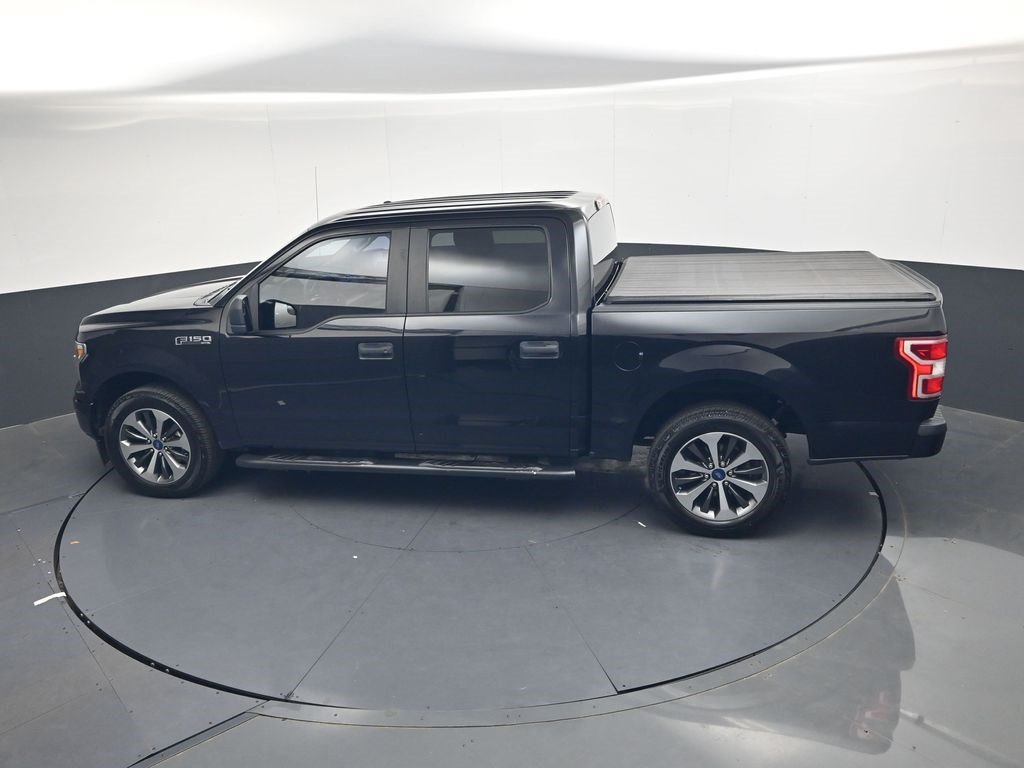 Used 2019 Agate Black Metallic Ford XL image 22