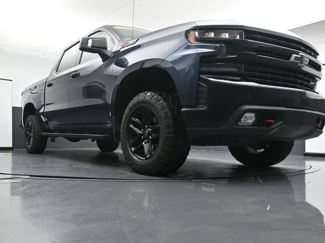 Used 2021 Blue Chevrolet LT Trail Boss image 25