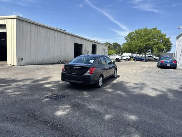 Used 2015 Gray Nissan 1.6 S image 5