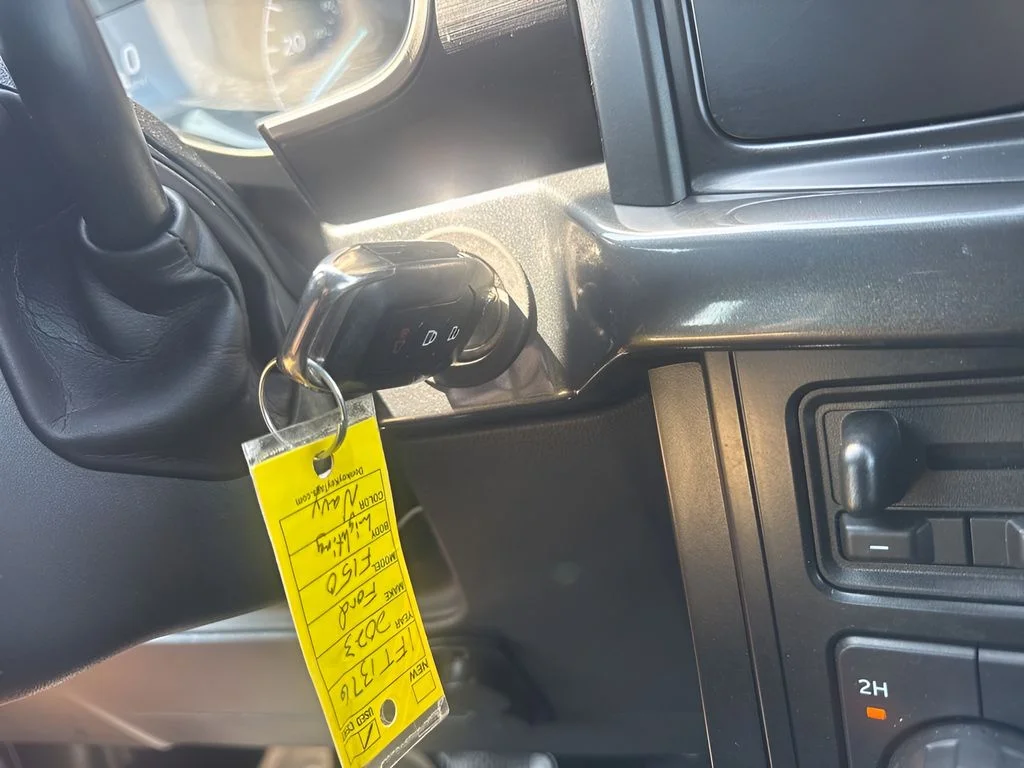 Used 2023 Blue Ford XL image 17
