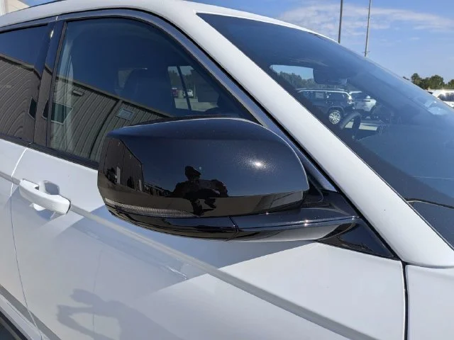 New 2027 White Jeep Limited image 12