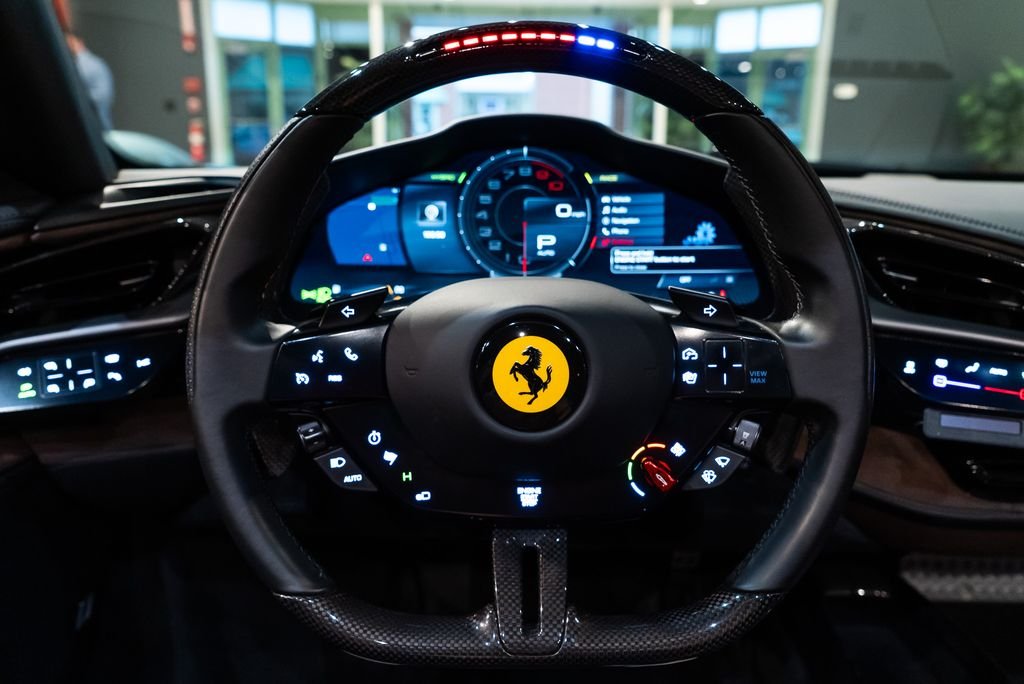 Certified Used 2022 Verde Scuro Ferrari Base image 5