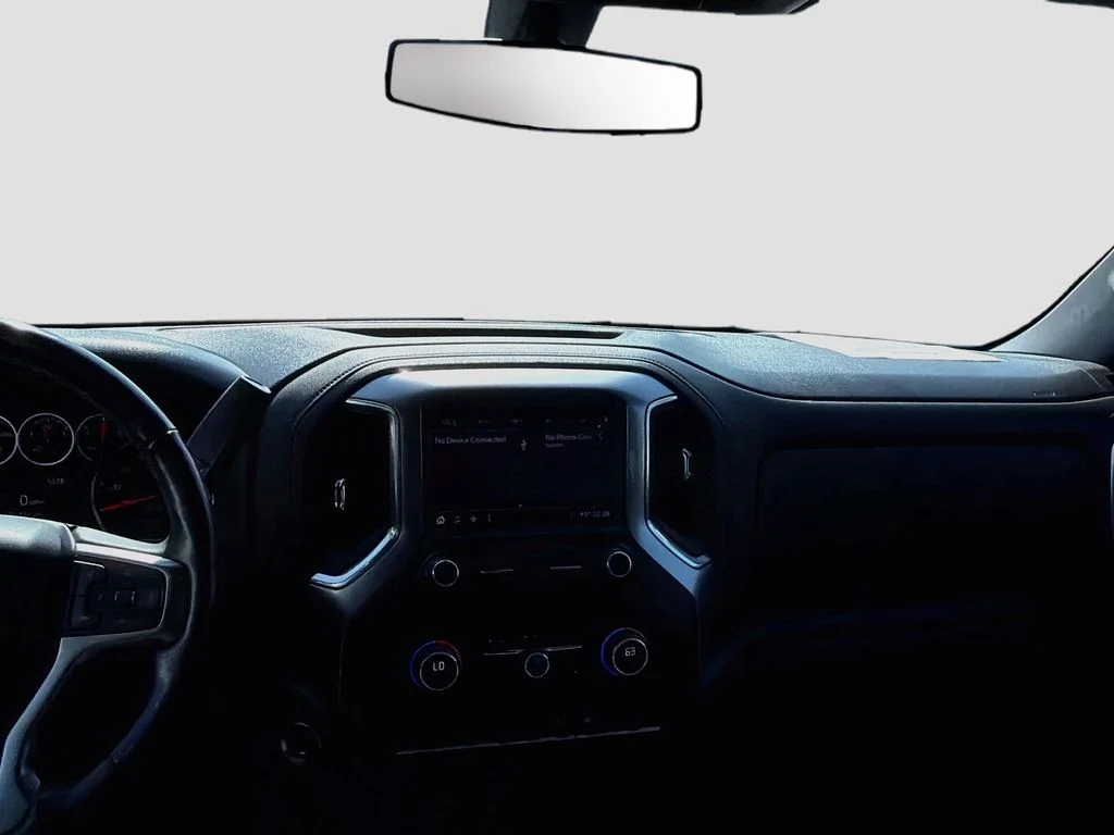 Used 2019 Red Chevrolet LT image 27