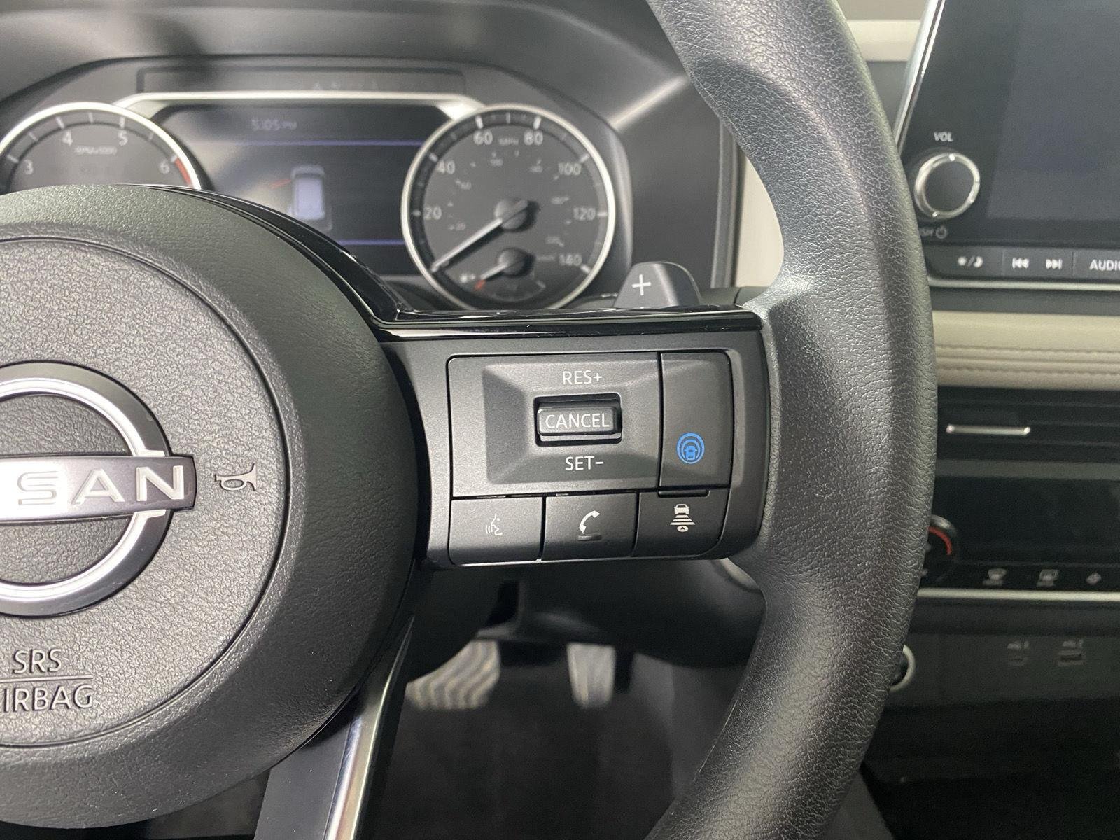 Used 2023 Pearl White Tricoat Nissan SV image 18