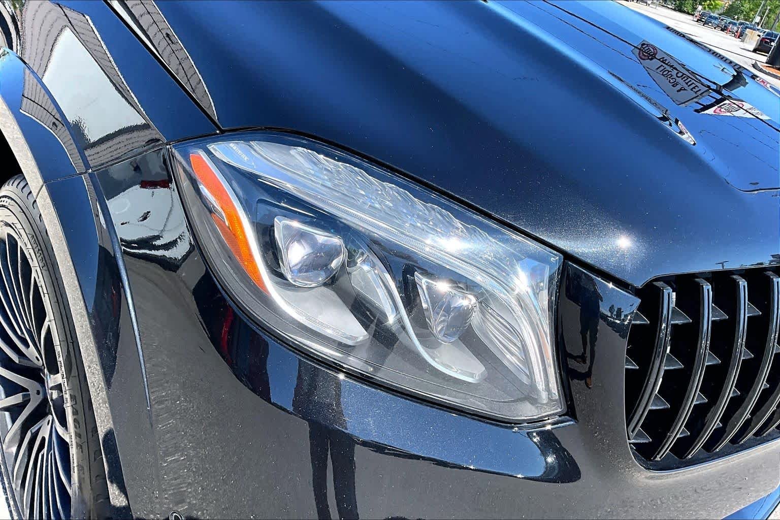 Used 2018 Obsidian Black Metallic Mercedes-Benz AMG® GLS 63 image 23