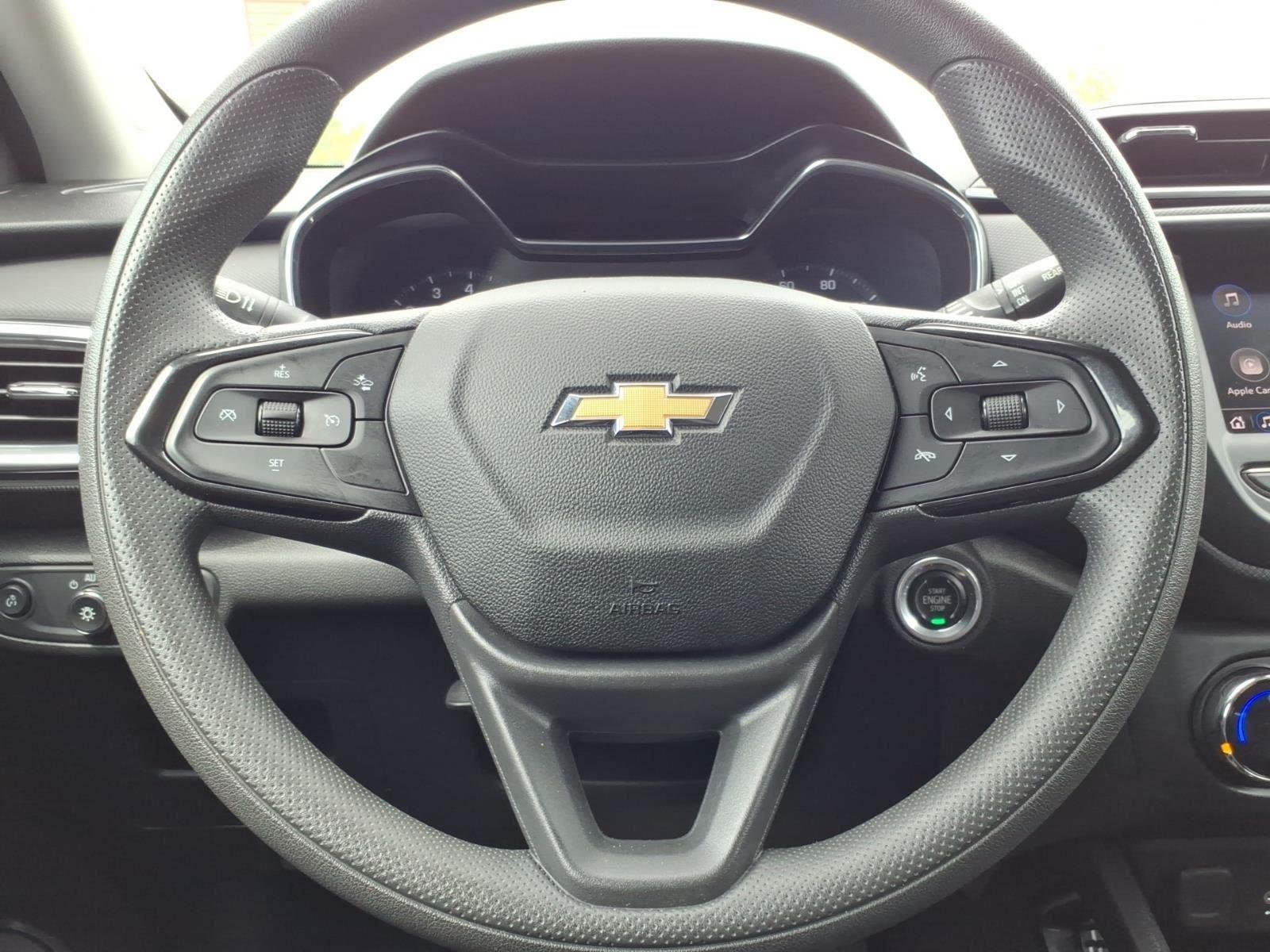 Used 2023 Mosaic Black Metallic Chevrolet LT image 25