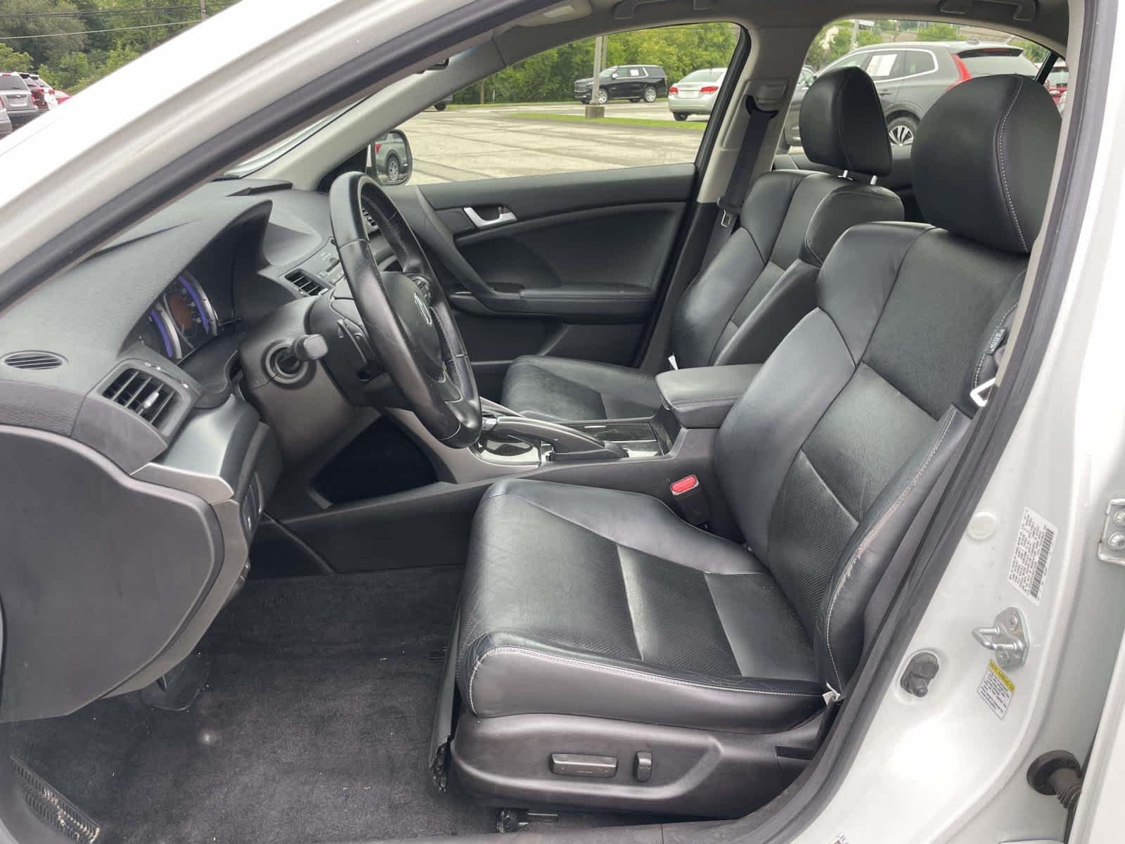 Used 2012 Bellanova White Pearl Acura  image 21