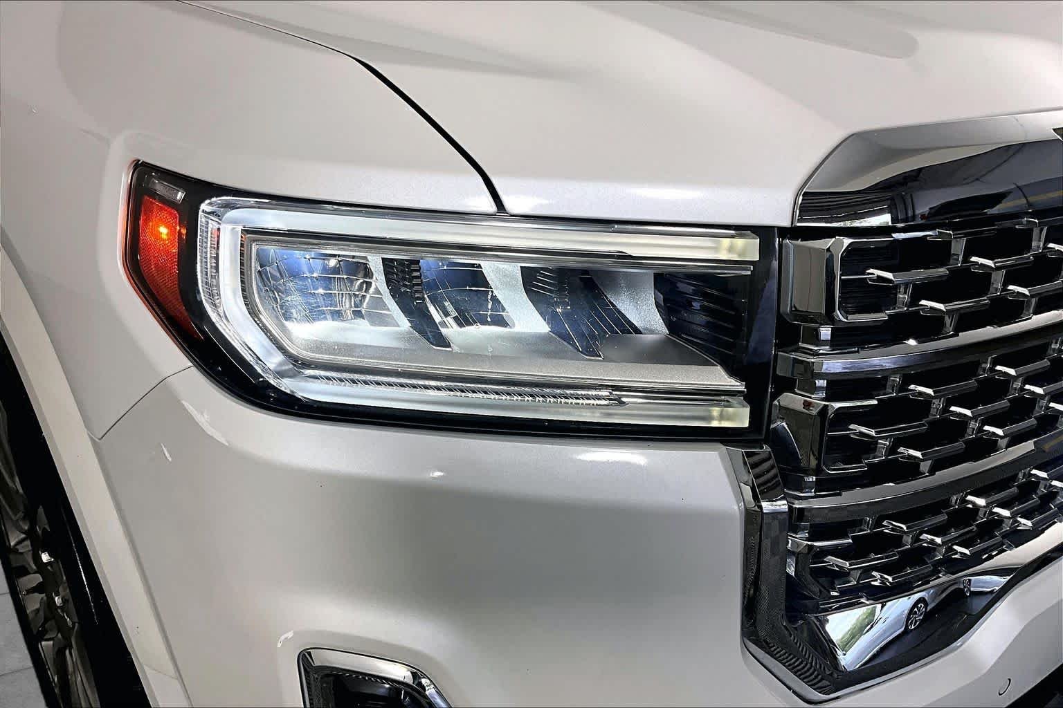 2023 GMC Acadia Denali - Photo 51
