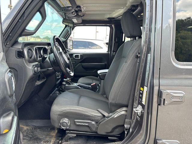 Used 2021 Gray Jeep Sport image 8