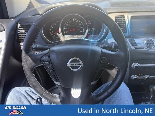Used 2013 Graphite Blue Nissan SL image 12