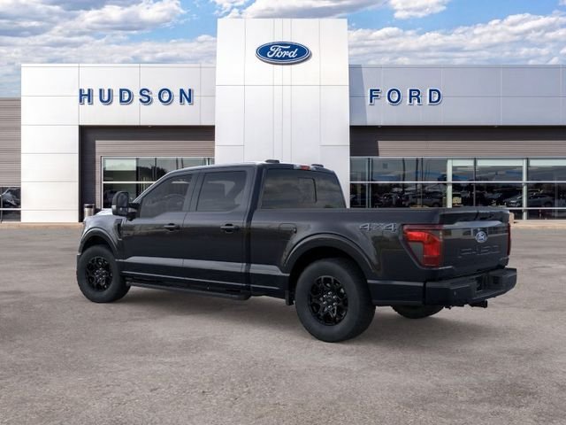 New 2026 Agate Black Metallic Ford XLT image 4