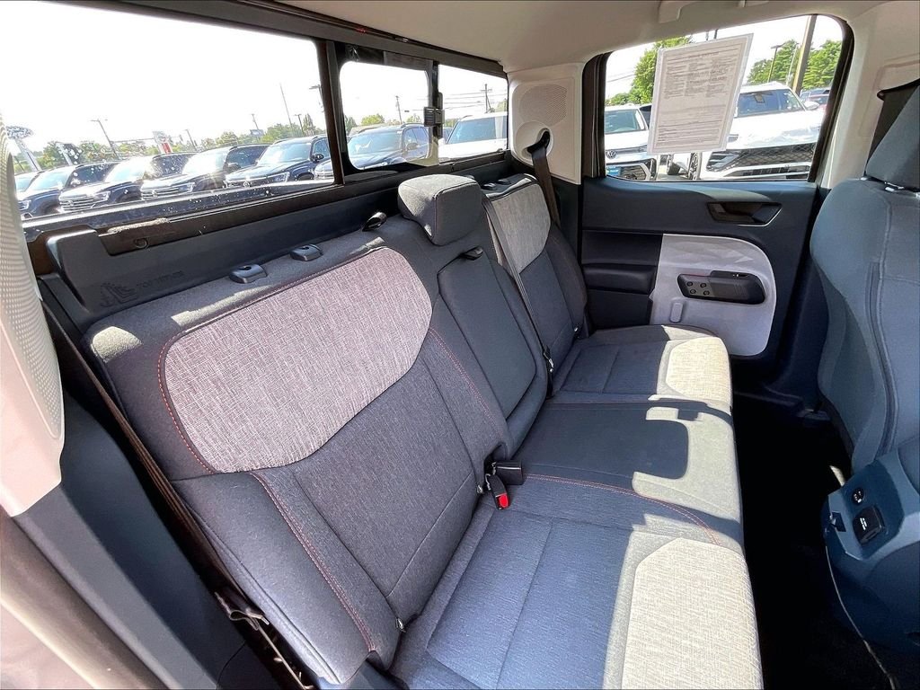 Used 2022 Carbonized Gray Metallic Ford XLT image 15