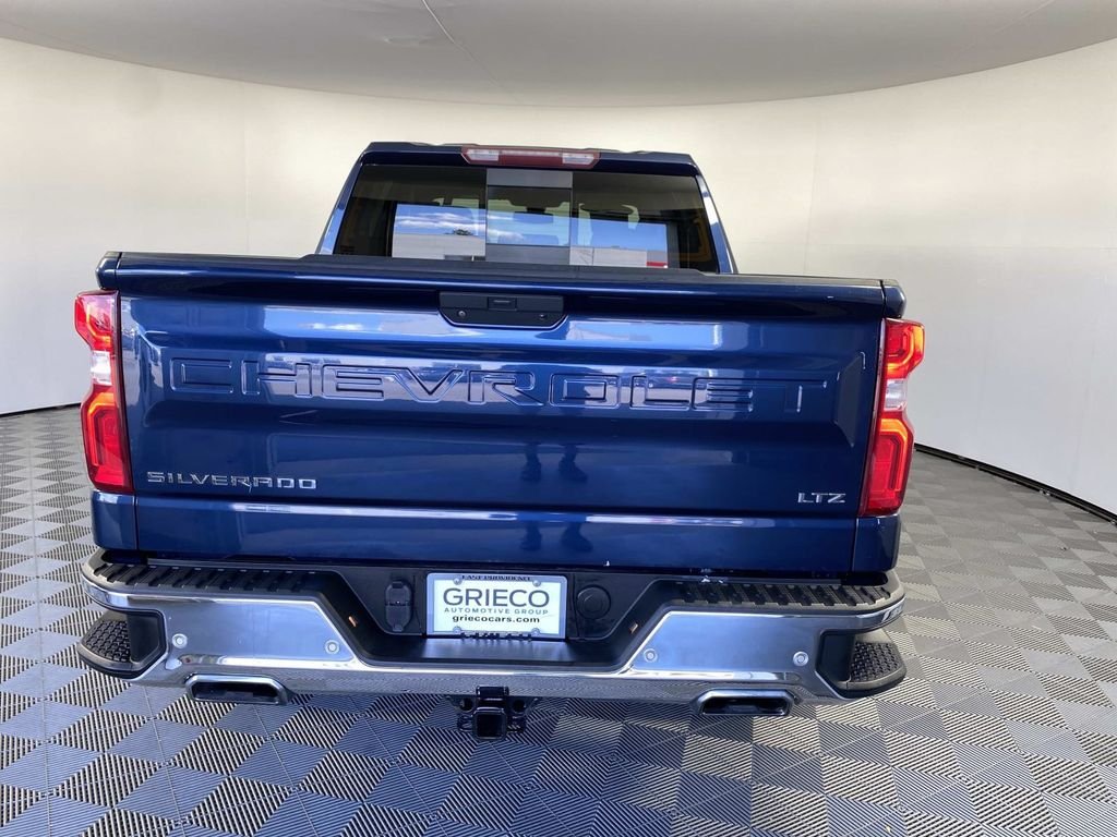 Used 2021 Blue Chevrolet LTZ image 7