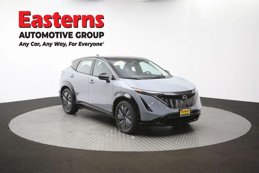 Used 2023 Gray Nissan ENGAGE image 49