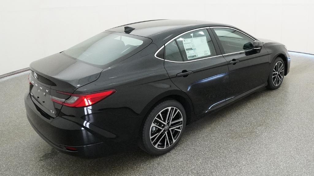New 2026 Midnight Black Metallic Toyota XLE image 51