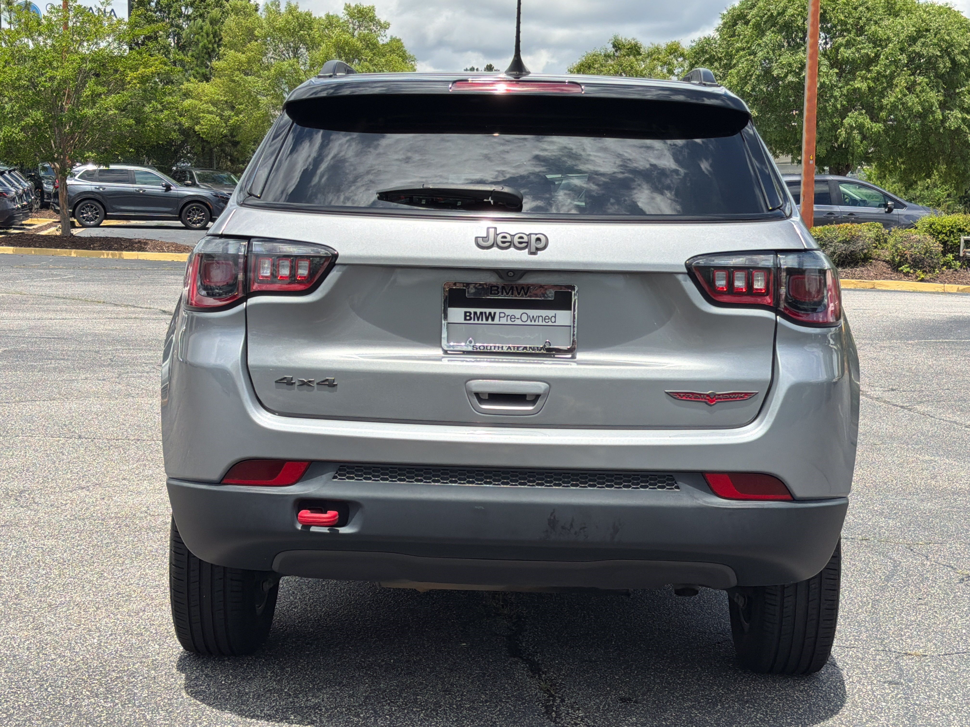 Used 2022 Billet Silver Metallic Clearcoat Jeep Trailhawk image 25