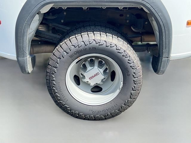 2024 GMC Sierra 3500HD Pro - Photo 31