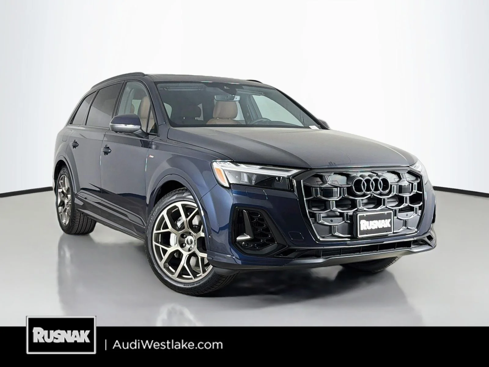 New 2026 Audi Q7 55 Premium quattro 4D Sport Utility