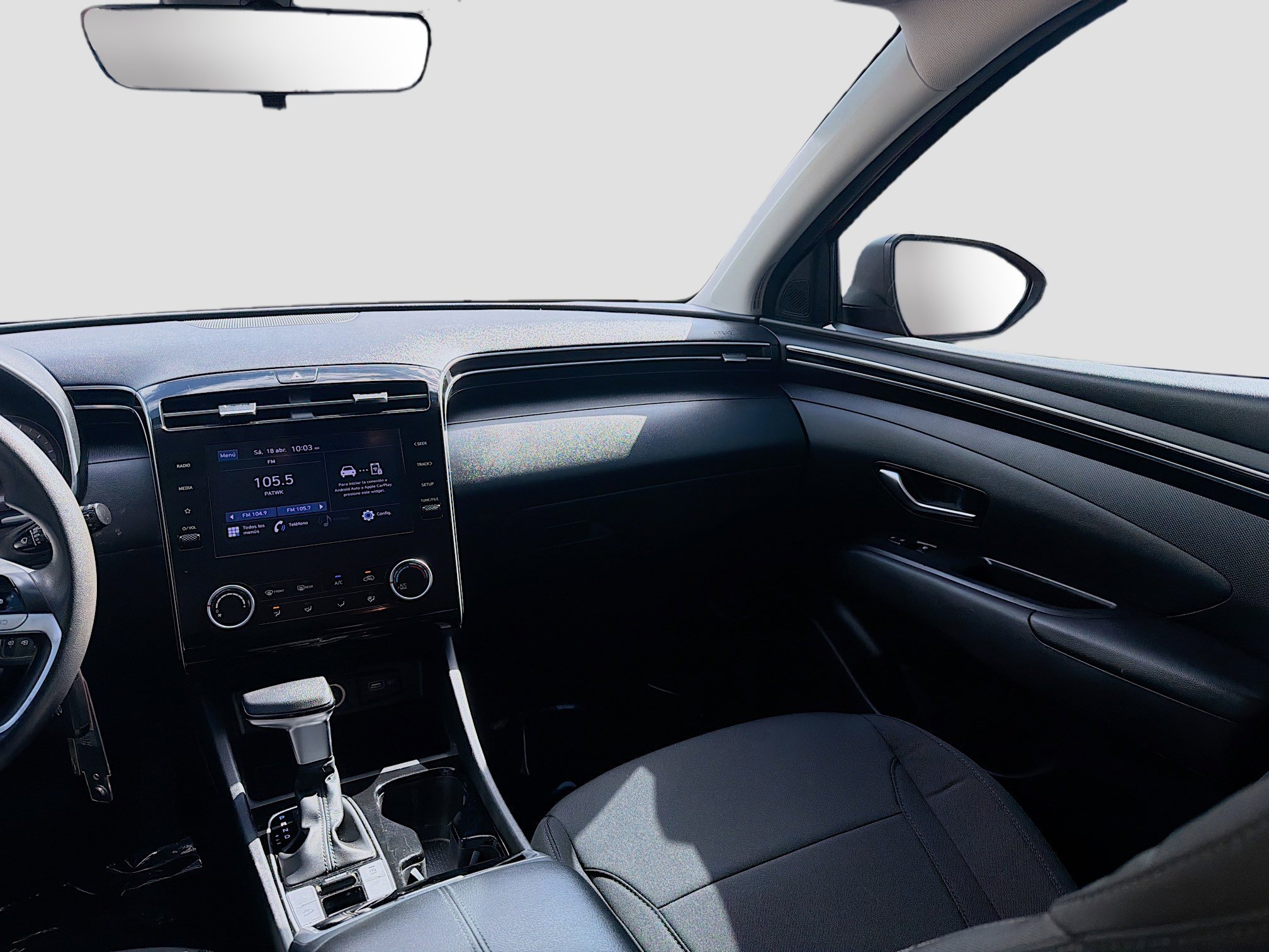 2022 Hyundai Tucson SE - Photo 19
