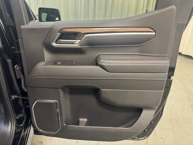 2026 Chevrolet Silverado 1500 RST - Photo 25
