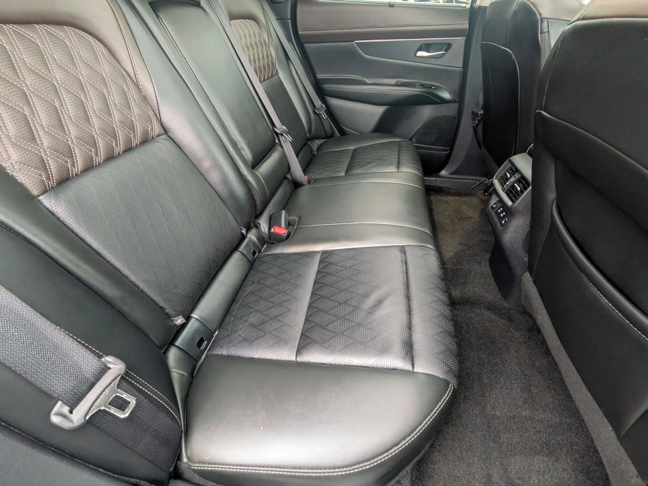 Used 2025 Deep Ocean Blue Pearl Nissan Platinum image 25