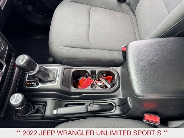 Used 2022 Gray Jeep Unlimited Sport S image 16