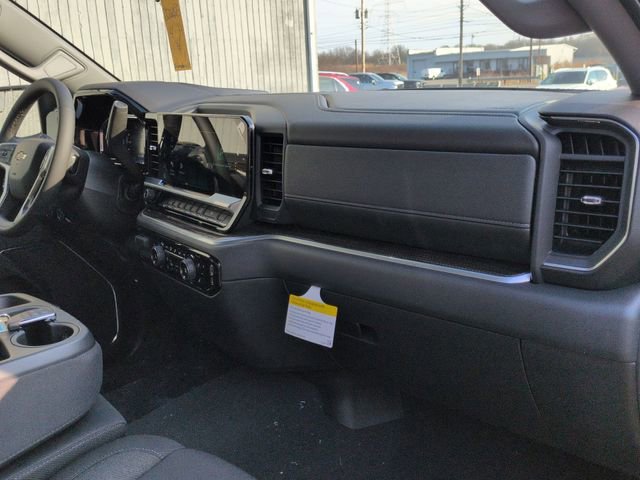 New 2026 Black Chevrolet LT (2FL) image 28