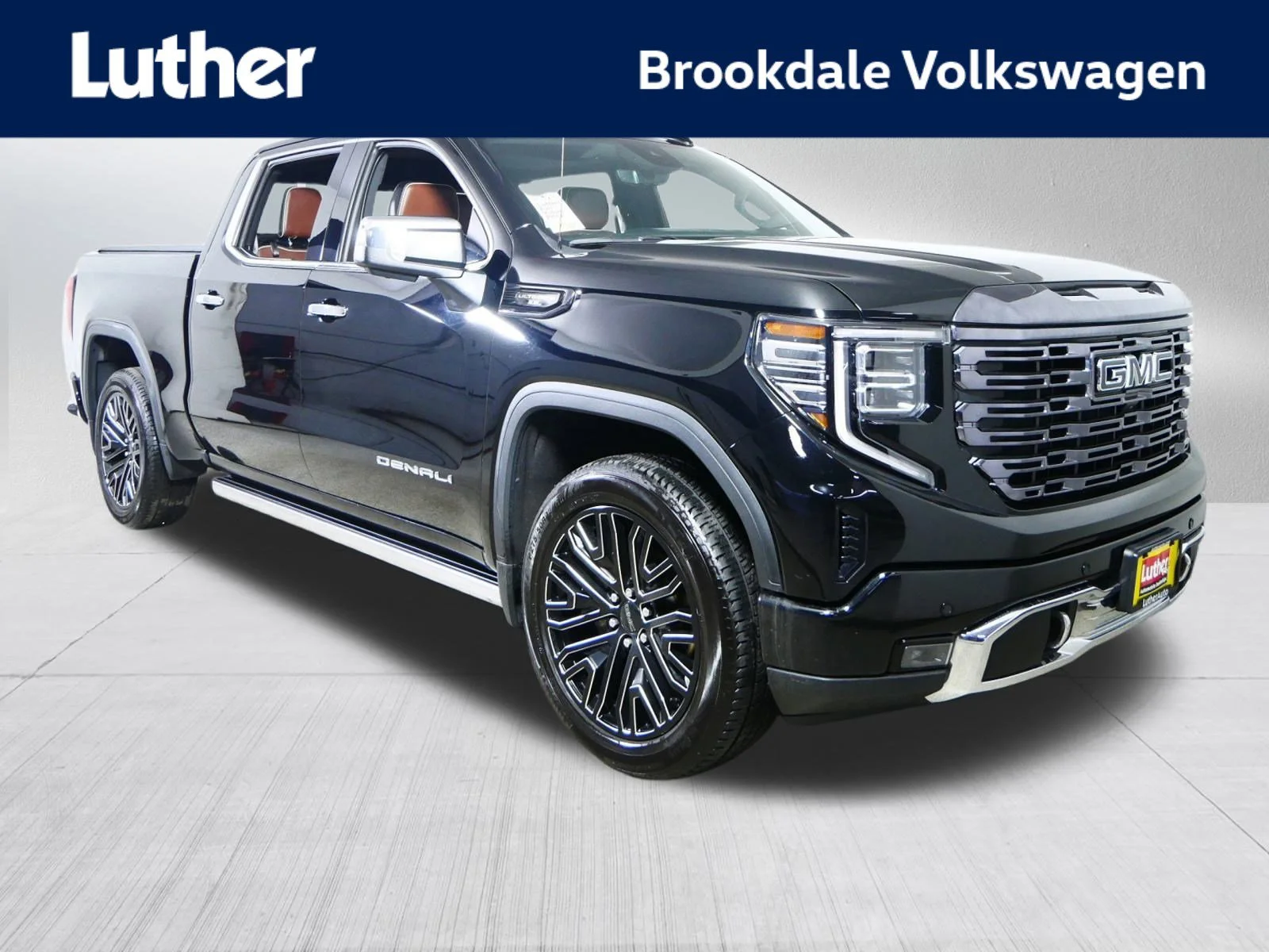 2022 GMC Sierra Denali Ultimate 4WD Crew Cab Short Box's photo