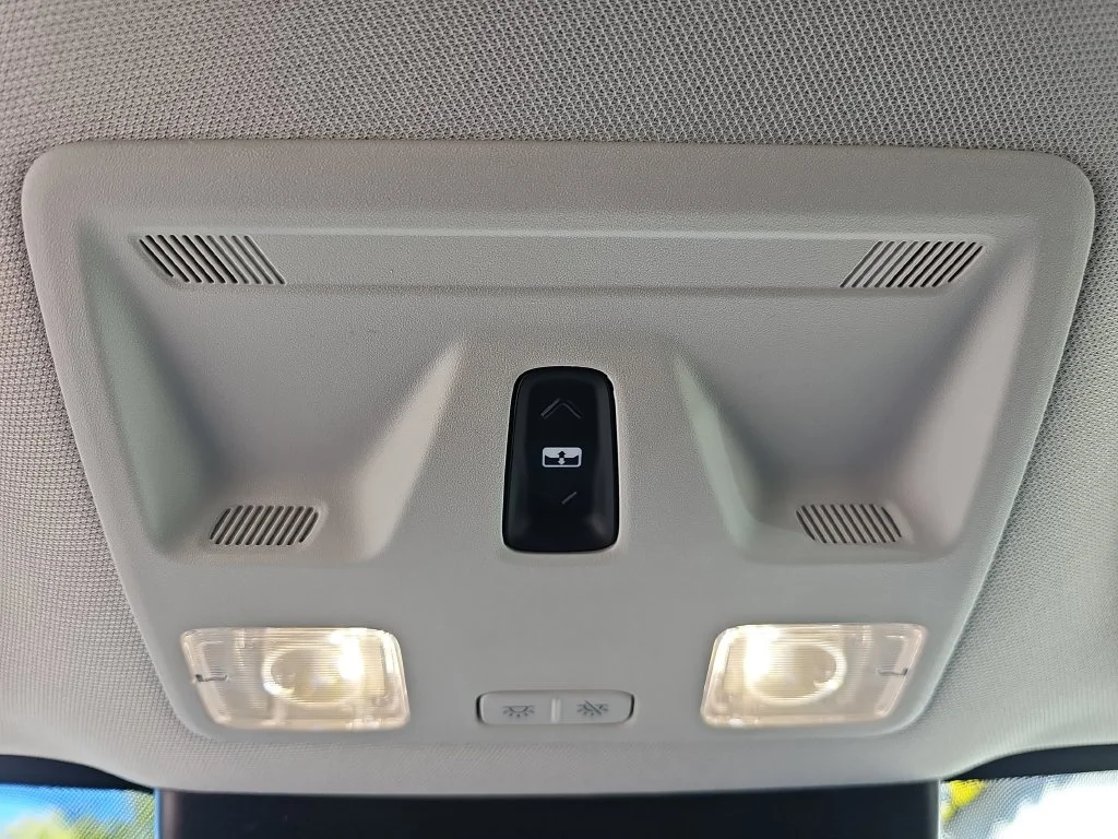 New 2026 Carbonized Gray Metallic Ford XLT image 30