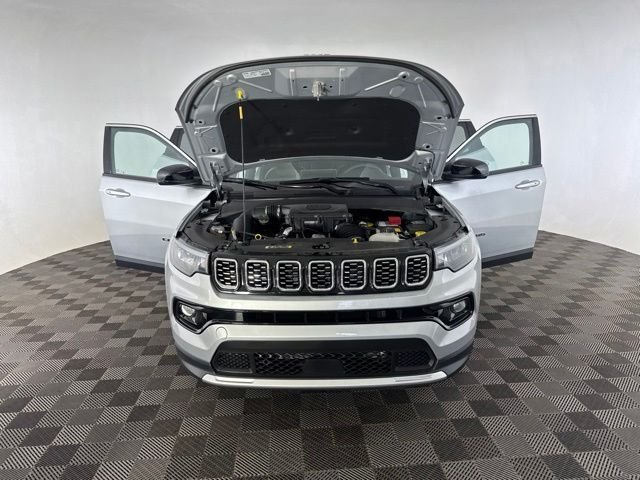 Used 2025 Silver Jeep Limited image 15