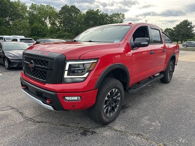 Used 2021 Red Alert Nissan PRO-4X image 3
