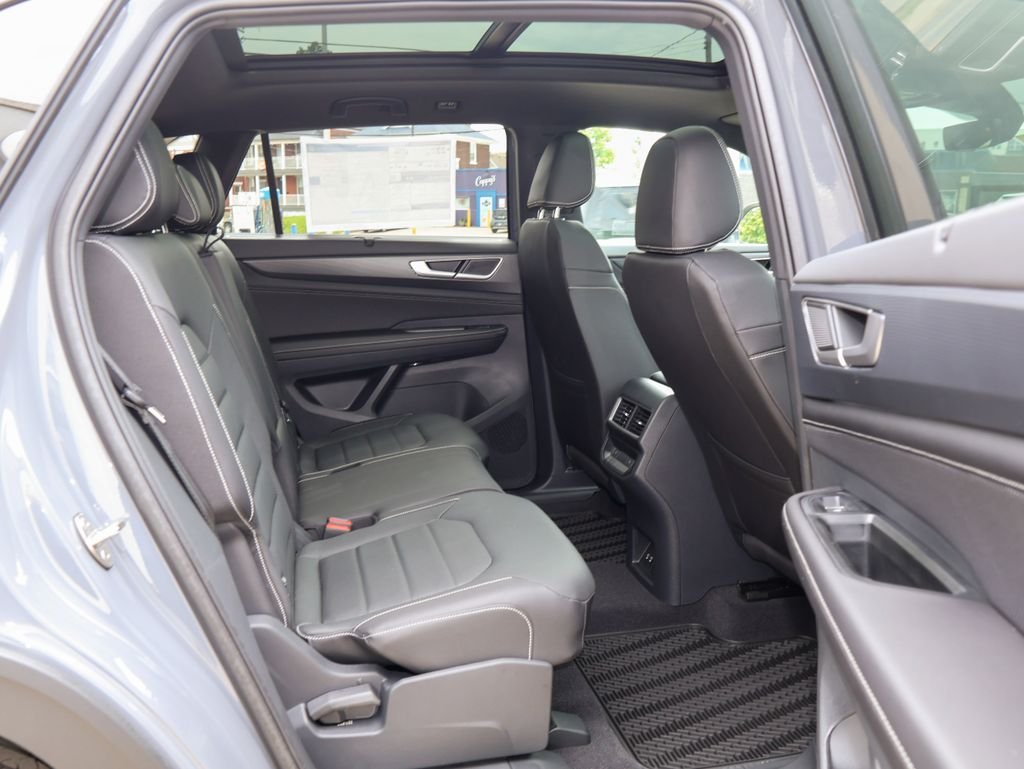 New 2026 Gray Volkswagen 2.0T SEL image 32