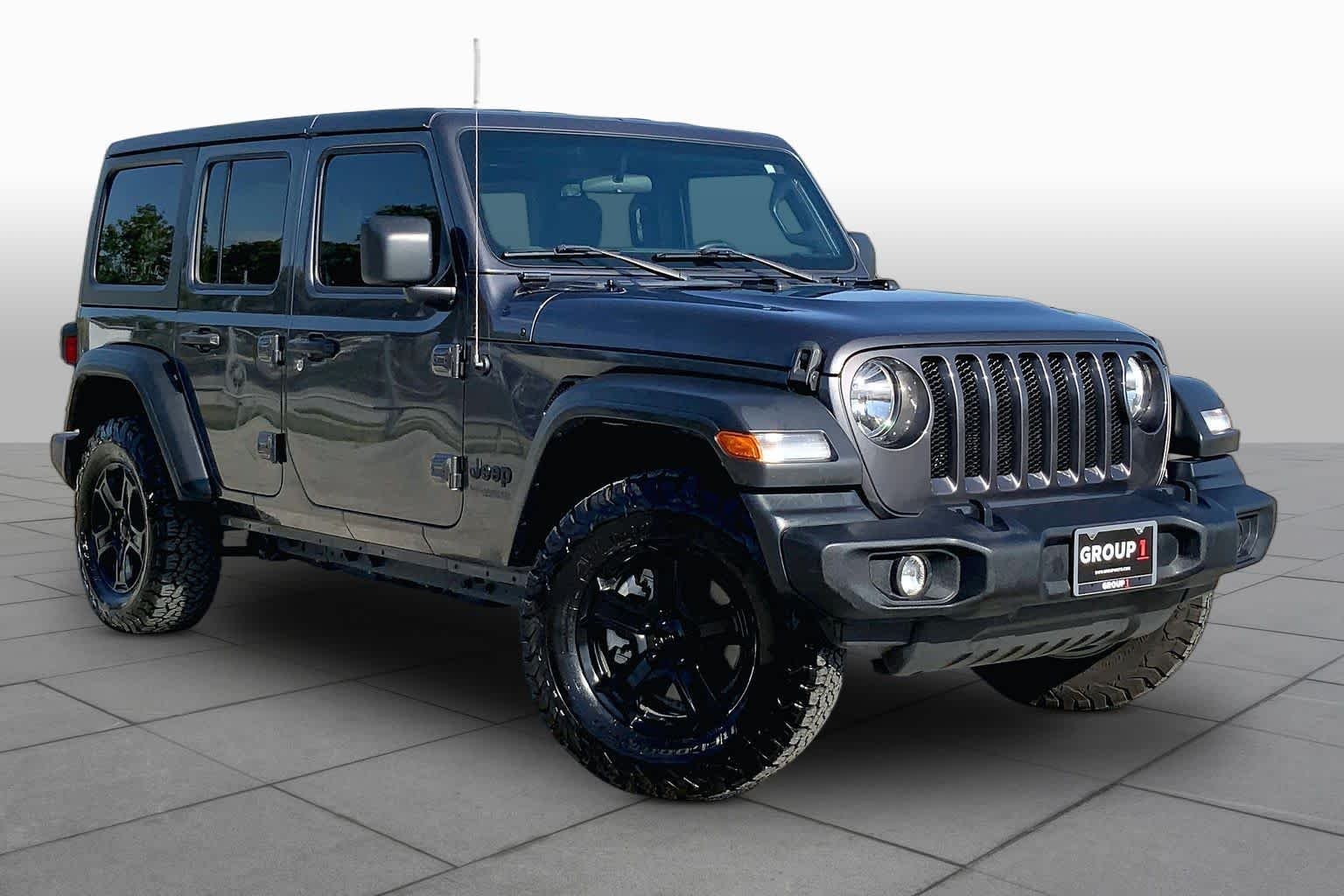 Used 2022 Granite Crystal Metallic Clearcoat Jeep Unlimited Sport S image 3