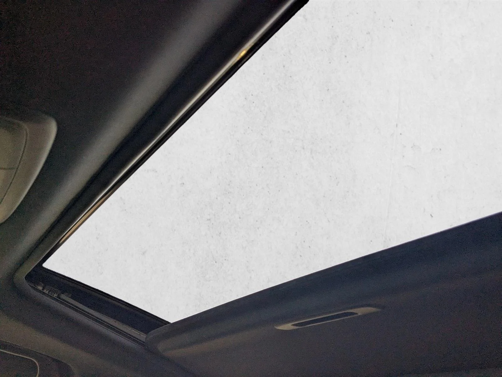 Used 2016 Machine Gray Metallic Mazda Signature image 14