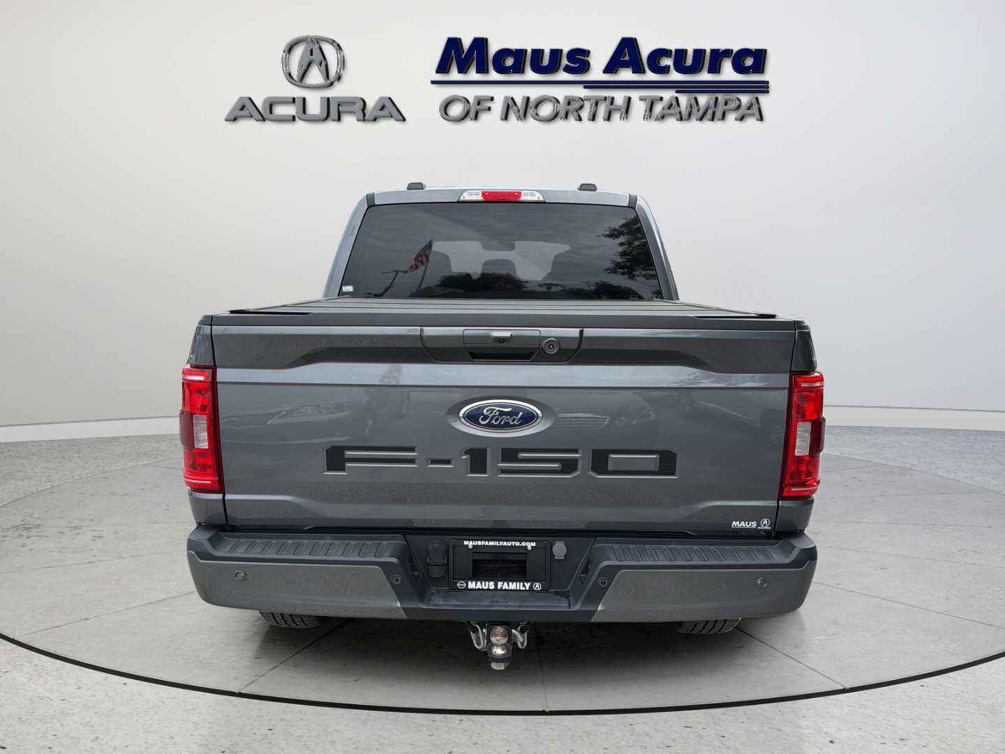 Used 2023 Gray Metallic Ford XLT image 9