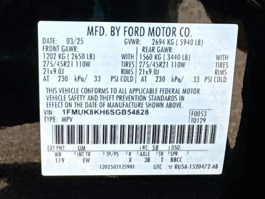 Certified Used 2025 Black Metallic Ford ST-Line image 25