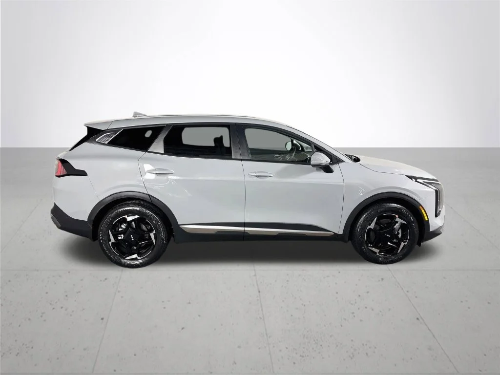 New 2027 Wolf Gray Kia EX image 5