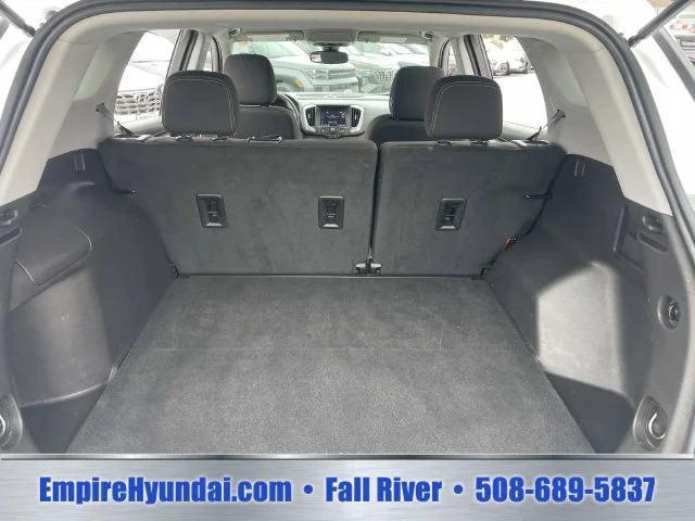 2024 GMC Terrain SLE - Photo 6