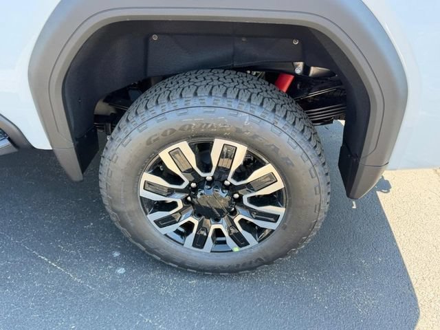 2026 GMC Sierra 2500HD Denali Ultimate - Photo 8