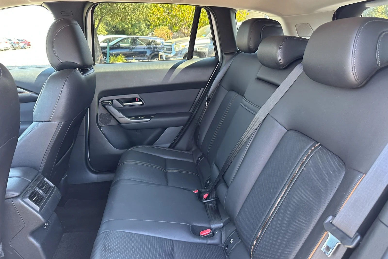 Certified Used 2025 Wind Chill Pearl Mazda 2.5 S Premium Plus Package image 14